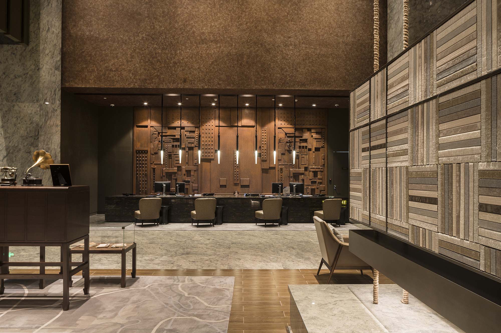 杨邦胜设计集团-南京金鹰国际酒店